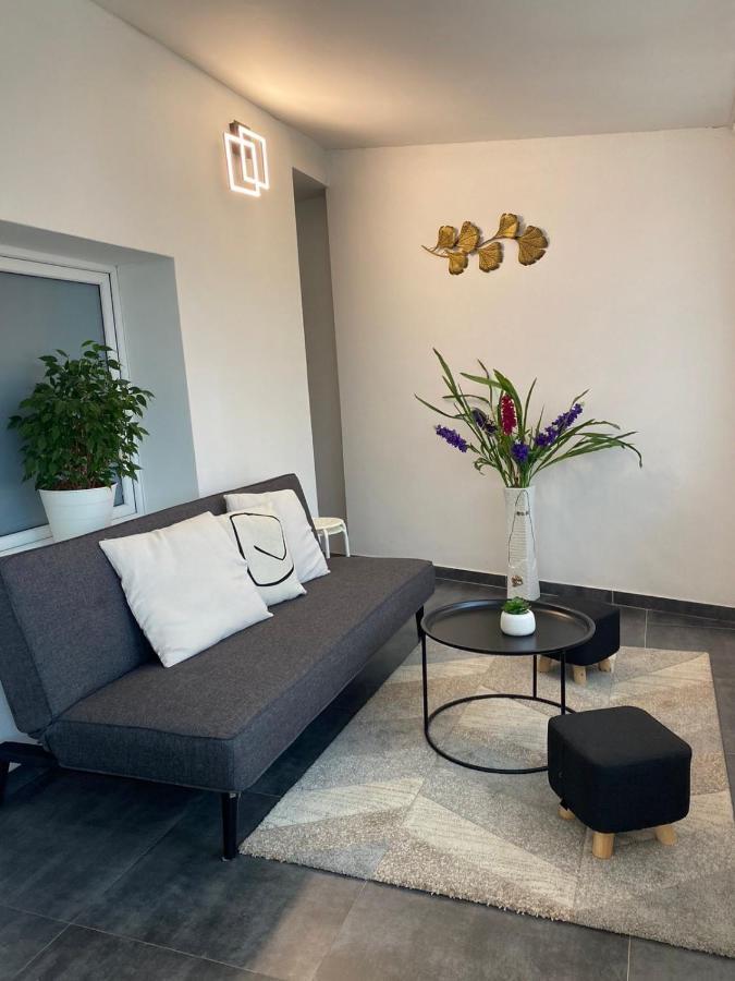 3 Apartments In 1 Location Prága Kültér fotó