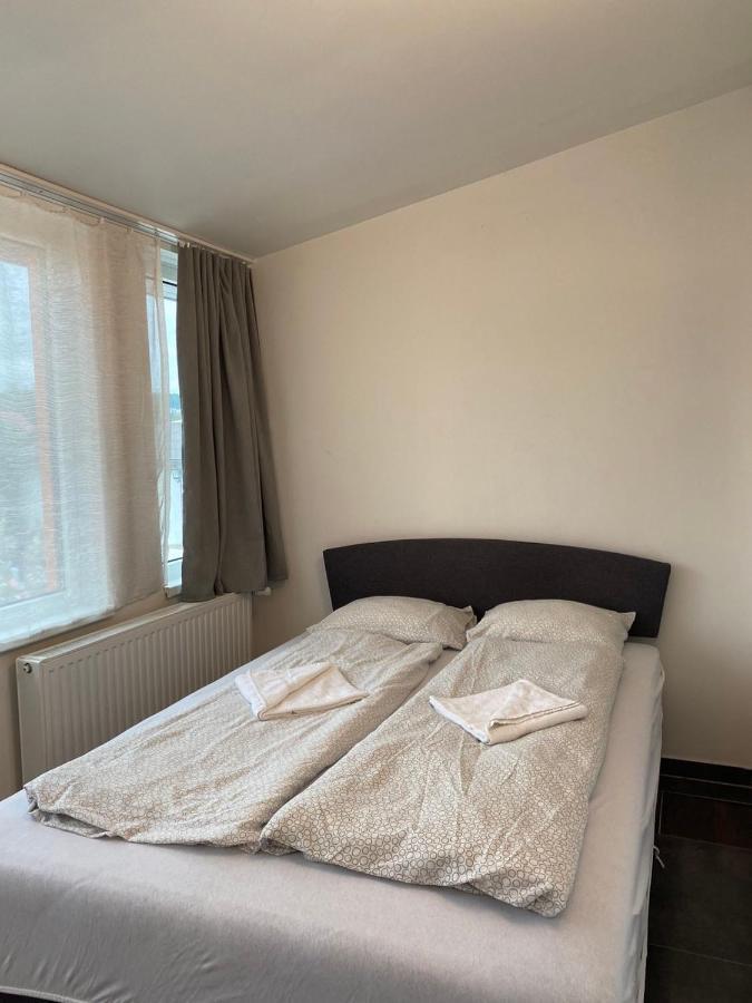 3 Apartments In 1 Location Prága Kültér fotó