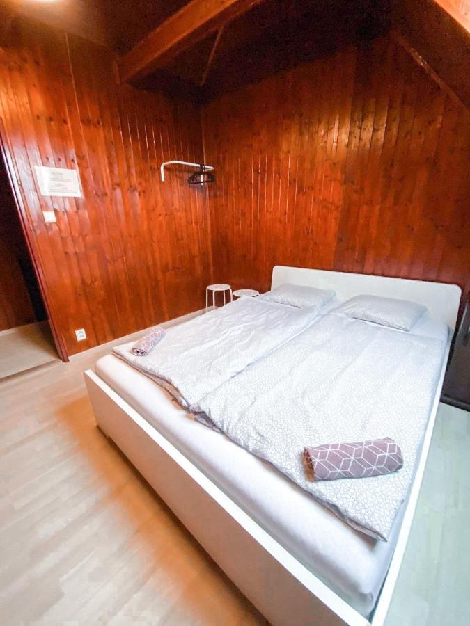 3 Apartments In 1 Location Prága Kültér fotó